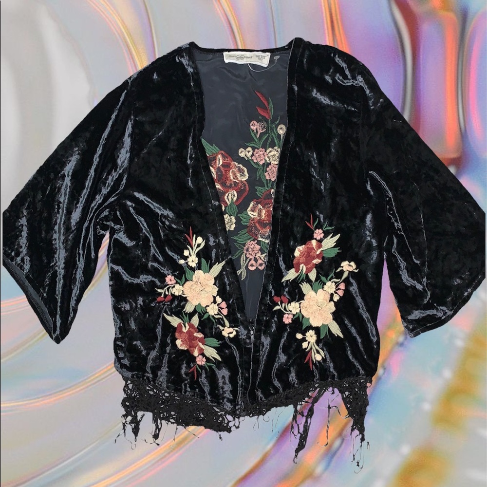 Suede Abercrombie & Fitch Navy Floral Top